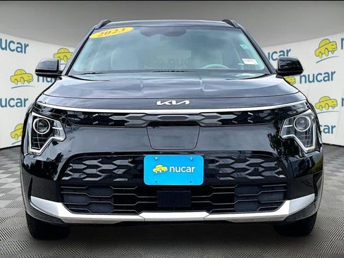 Used 2023 Kia Niro Wind w/ Wind Preserve Package FWD image 2