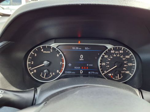 Used 2024 Nissan Altima 2.5 SV FWD image 14