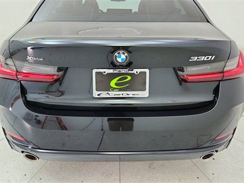 Used 2025 BMW 330i xDrive Sedan image 11