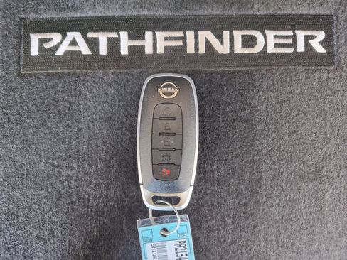 Certified 2026 Nissan Pathfinder SV FWD image 31
