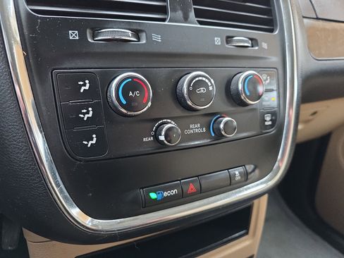 Used 2014 Dodge Grand Caravan SE w/ Quick Order Package 29E SE image 51