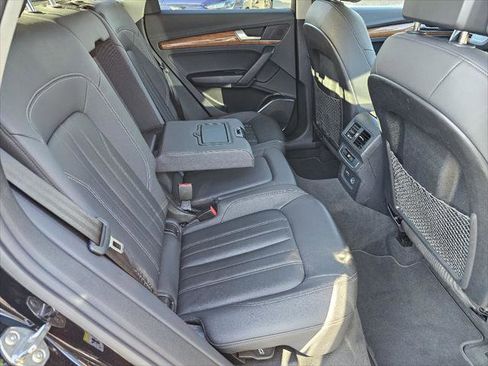 Used 2023 Audi Q5 2.0T Premium image 6