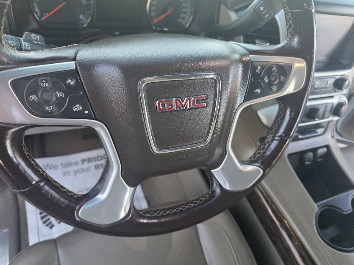 Used 2019 GMC Yukon XL SLT w/ Open Road Package AWD/4WD image 29