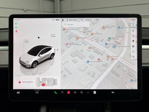 Used 2022 Tesla Model Y Long Range image 13