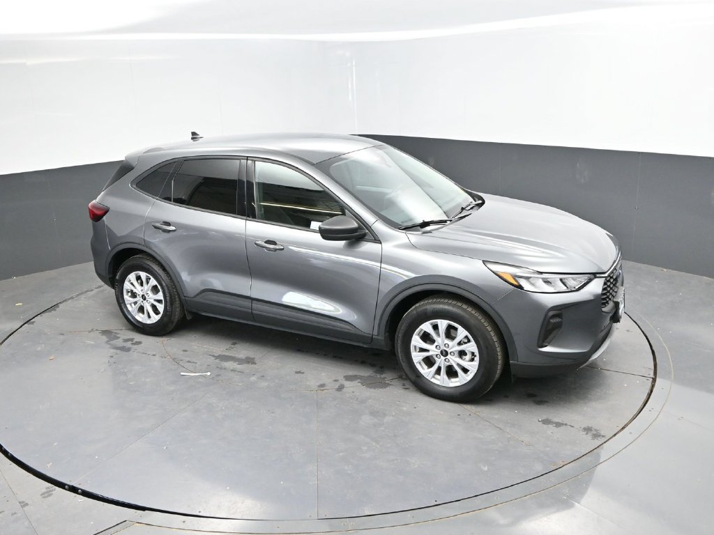 Used 2025 Ford Escape Active AWD/4WD image 22