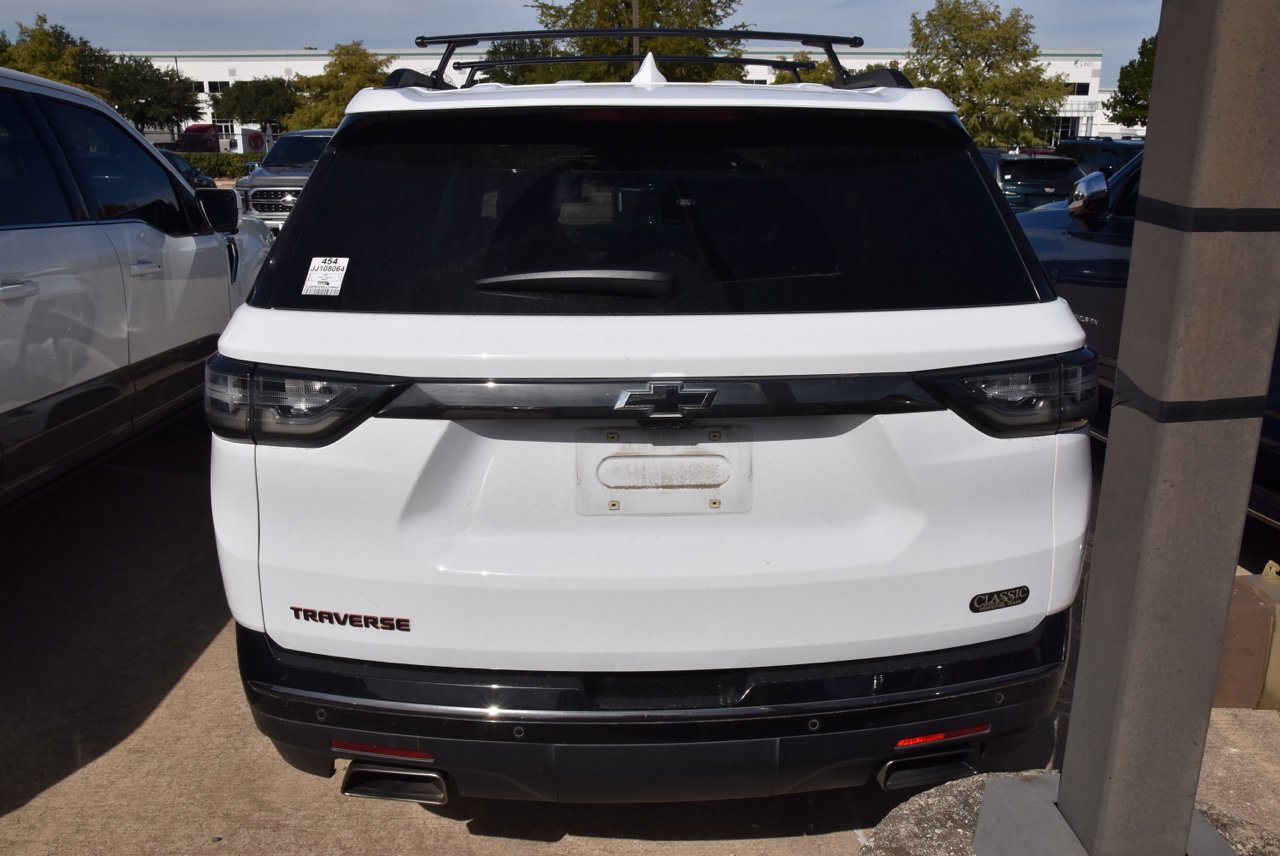 Used 2018 Chevrolet Traverse Premier w/ Redline Edition FWD image 6