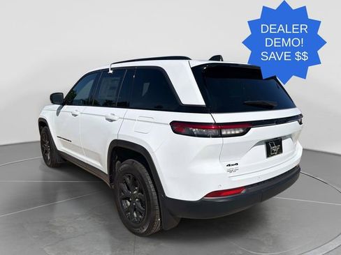 New 2026 Jeep Grand Cherokee Altitude AWD/4WD image 6