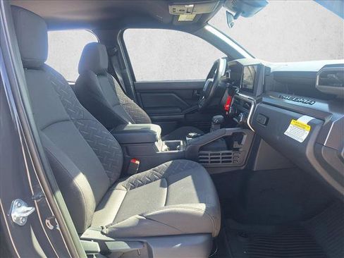 Certified 2026 Toyota Tacoma SR5 AWD/4WD image 18