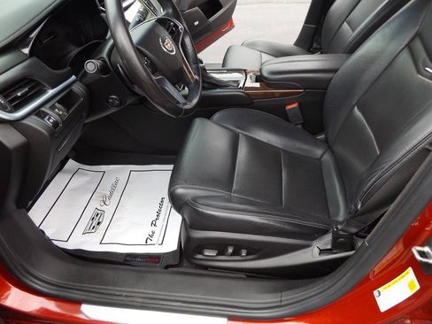Used 2013 Cadillac XTS FWD image 12