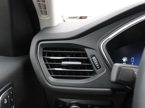 Used 2023 Ford Escape SE w/ PHEV Premium Package FWD image 9