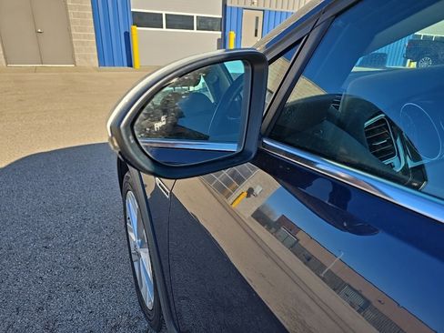 Used 2019 Volkswagen Golf Alltrack SE image 5