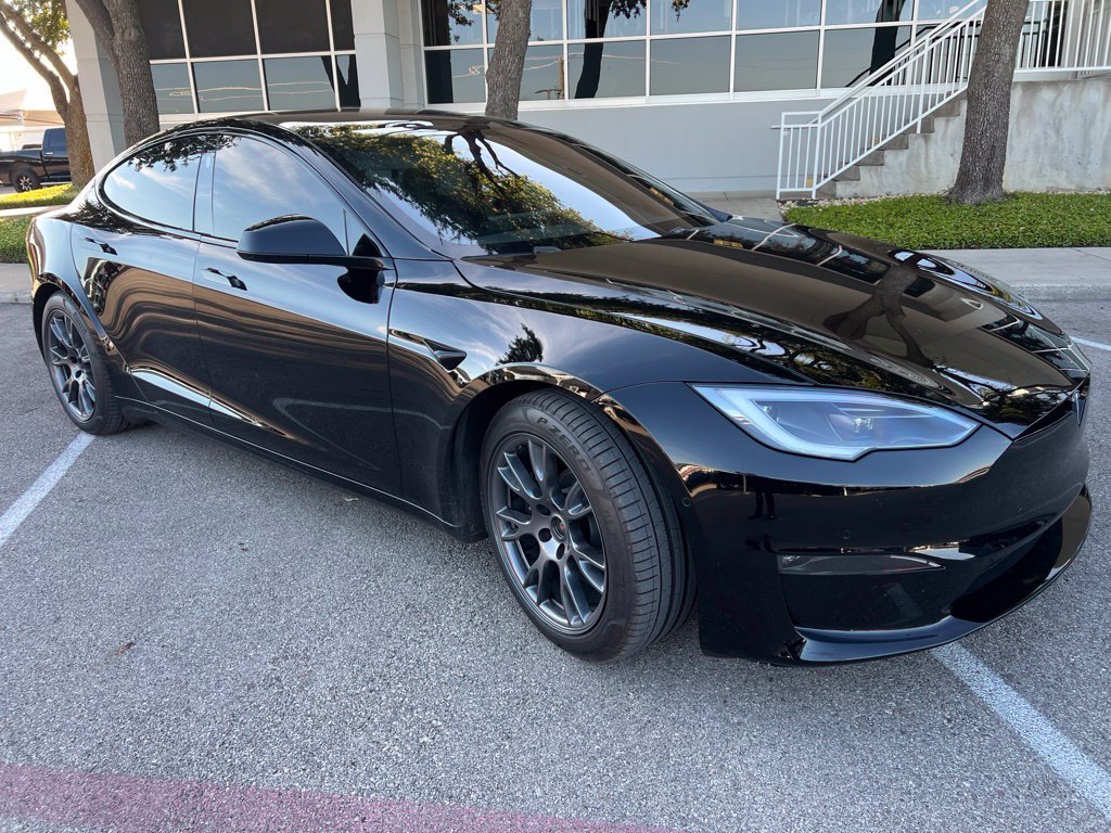 Used 2023 Tesla Model S Plaid AWD/4WD image 2