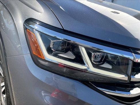 Certified 2023 Volkswagen Atlas SEL AWD/4WD image 32