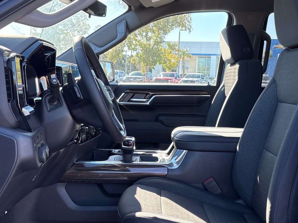 New 2026 Chevrolet Silverado 1500 RST w/ Z71 Off-Road Package AWD/4WD image 29