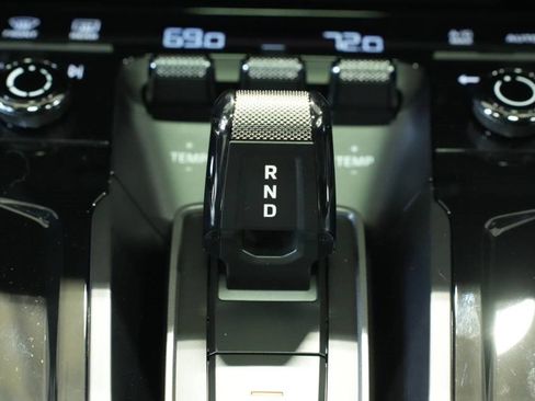 Used 2025 Porsche 911 Carrera 4 GTS image 26