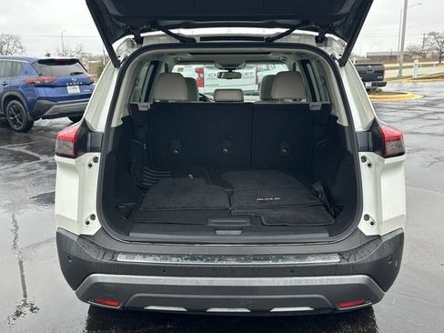 Certified 2023 Nissan Rogue SL w/ SL Premium Package image 17