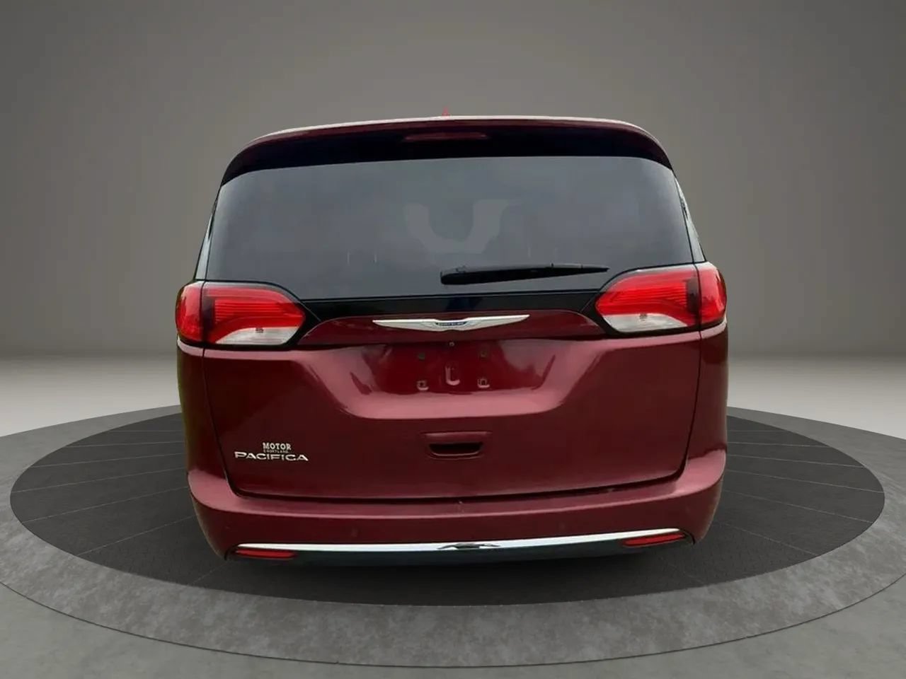 Used 2019 Chrysler Pacifica Touring-L FWD image 5