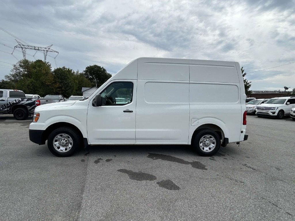 Used 2018 Nissan NV 2500 SV RWD image 15