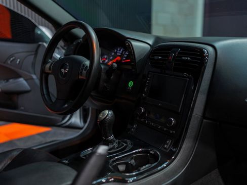 Used 2009 Chevrolet Corvette Z06 w/ Preferred Equipment Group image 40