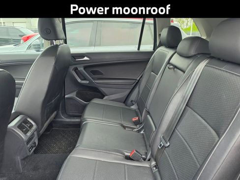 Used 2020 Volkswagen Tiguan SEL AWD/4WD image 8