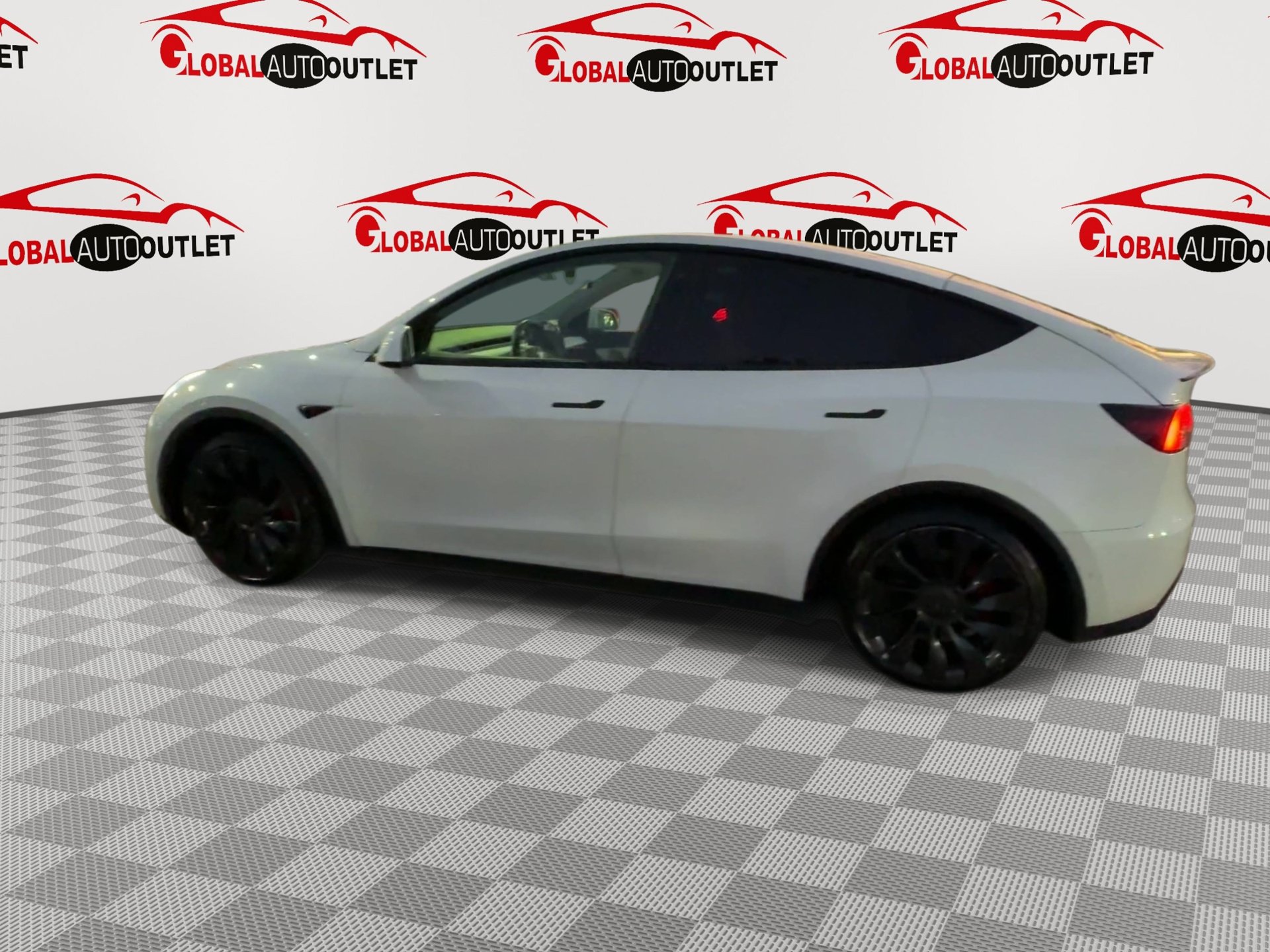 Used 2020 Tesla Model Y Performance AWD/4WD image 9