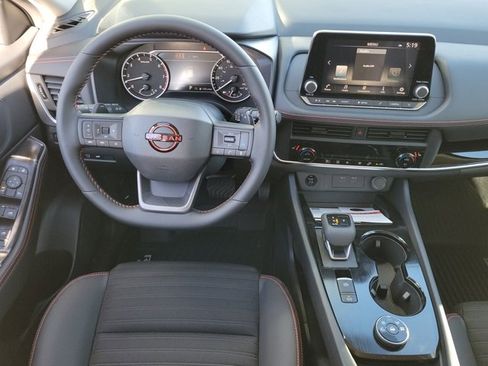 New 2026 Nissan Rogue SV image 8