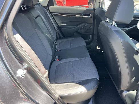 Used 2023 Kia Seltos S w/ Navigation Package FWD image 15