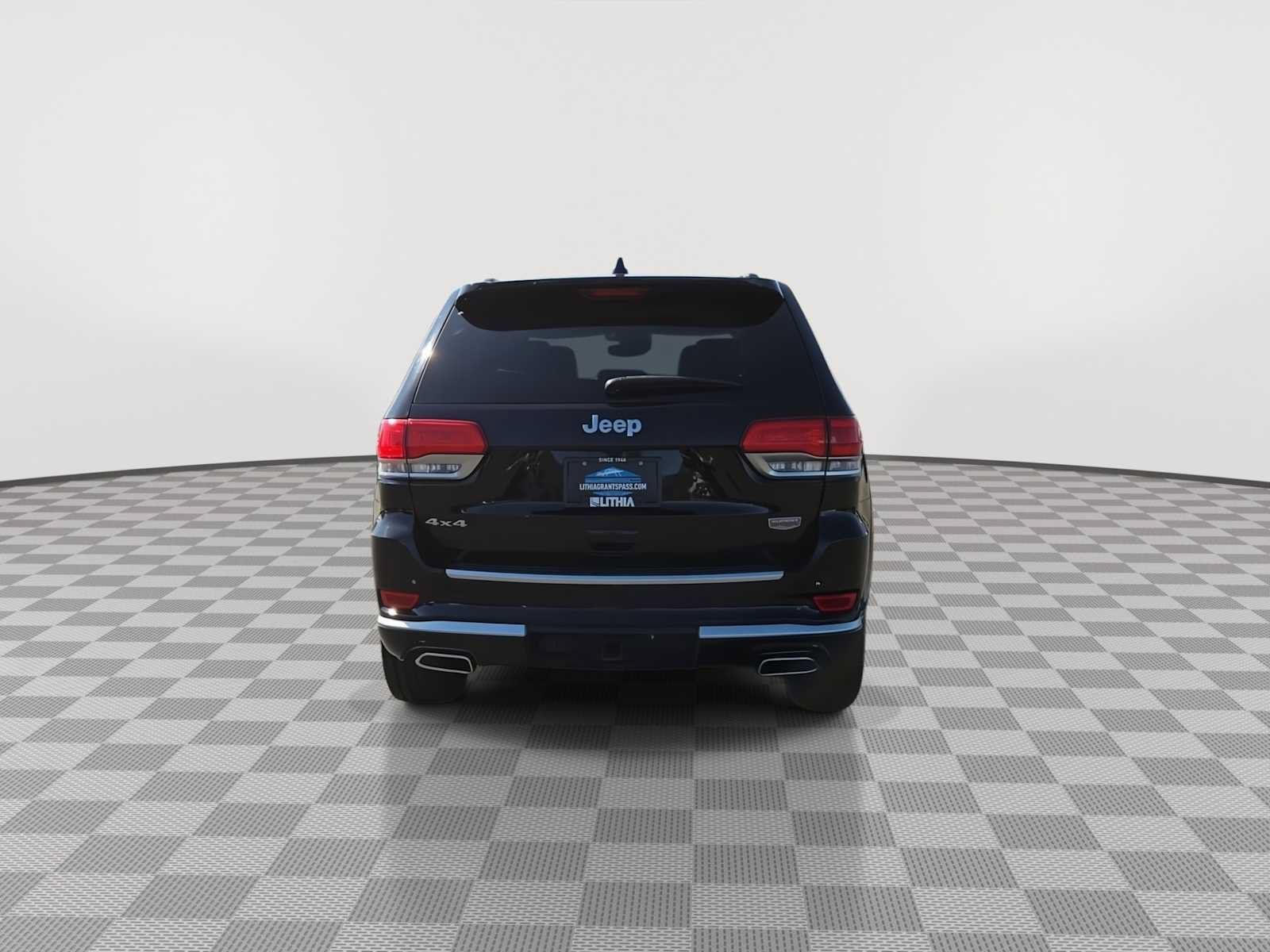 Used 2018 Jeep Grand Cherokee Summit w/ Platinum Series Group AWD/4WD image 7