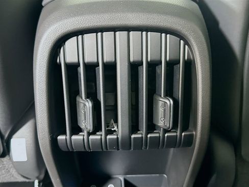 New 2026 Hyundai Kona Limited FWD image 17