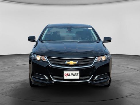 Used 2015 Chevrolet Impala LS w/ LS Convenience Package FWD image 2