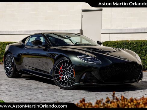 Used 2023 Aston Martin DBS Coupe image 75