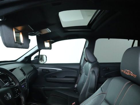 Used 2023 Honda Passport TrailSport image 20