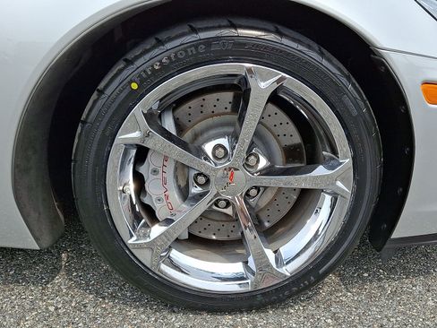 Used 2012 Chevrolet Corvette Grand Sport RWD image 10