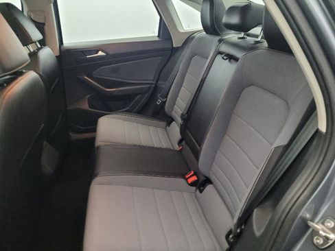Used 2025 Volkswagen Jetta SE FWD image 18
