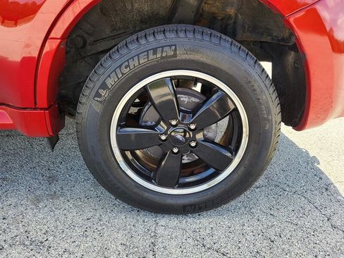 Used 2010 Ford Escape XLT FWD image 30