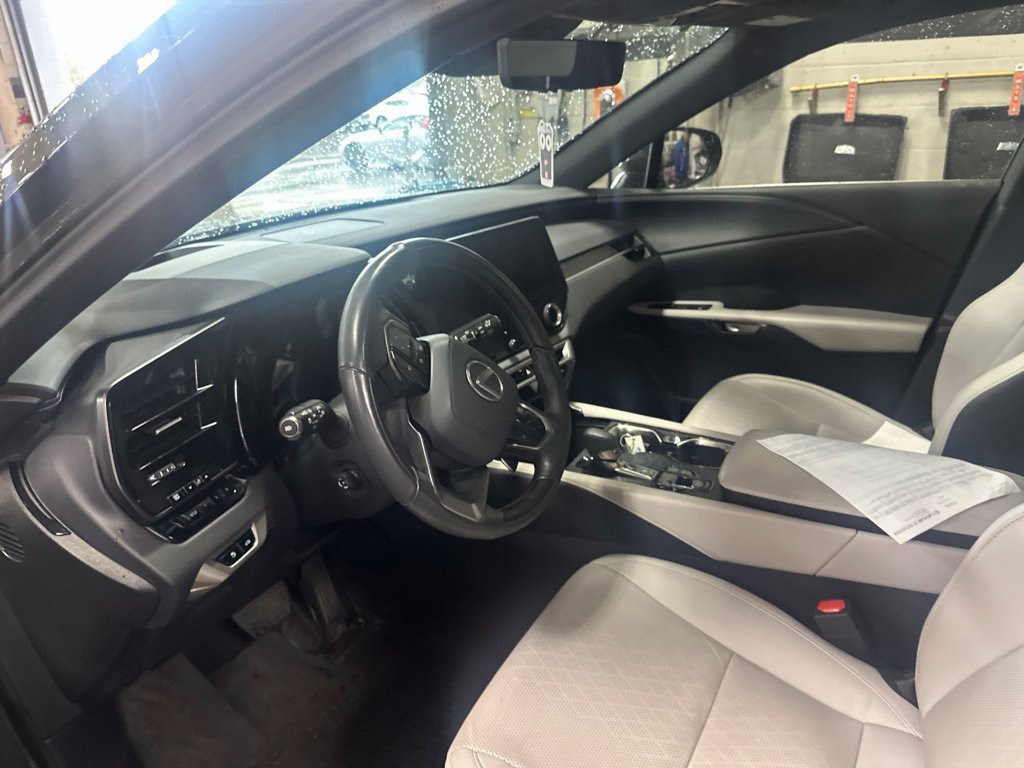Used 2023 Lexus RX 350 Premium Plus w/ Cold Area Package AWD/4WD image 10