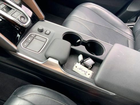 Used 2021 Acura TLX w/ Technology Package FWD image 17