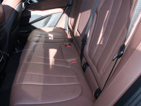 Used 2022 BMW X5 xDrive40i w/ Premium Package image 21