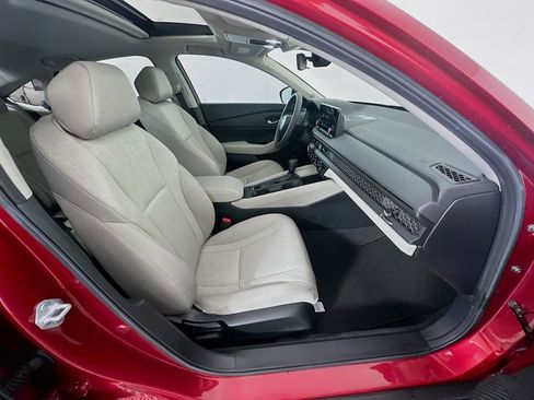 Certified 2025 Honda Accord SE image 28