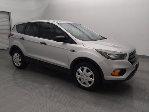 Used 2019 Ford Escape S image 11