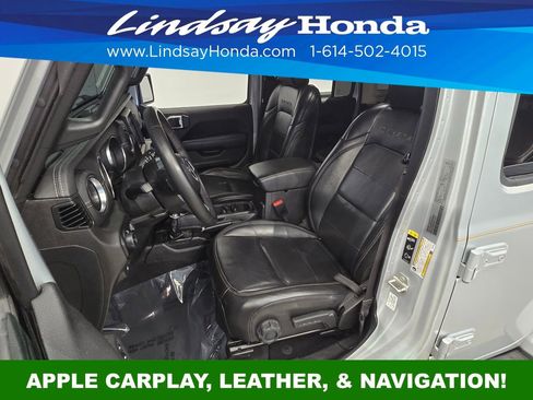 Used 2023 Jeep Wrangler Unlimited Sahara image 12