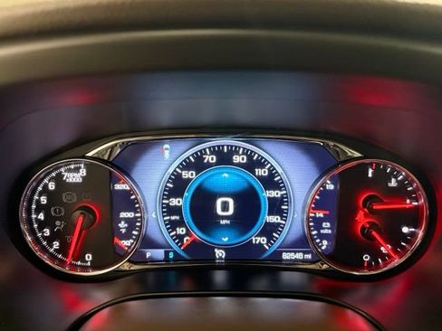 Used 2019 GMC Acadia Denali w/ Technology Package AWD/4WD image 16