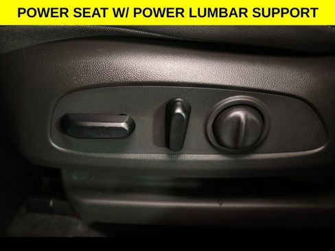 Used 2024 Buick Encore GX Preferred w/ Comfort Package AWD/4WD image 5