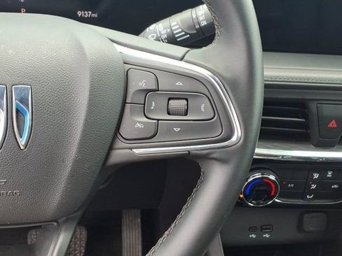 Used 2026 Buick Encore GX Sport Touring FWD image 19
