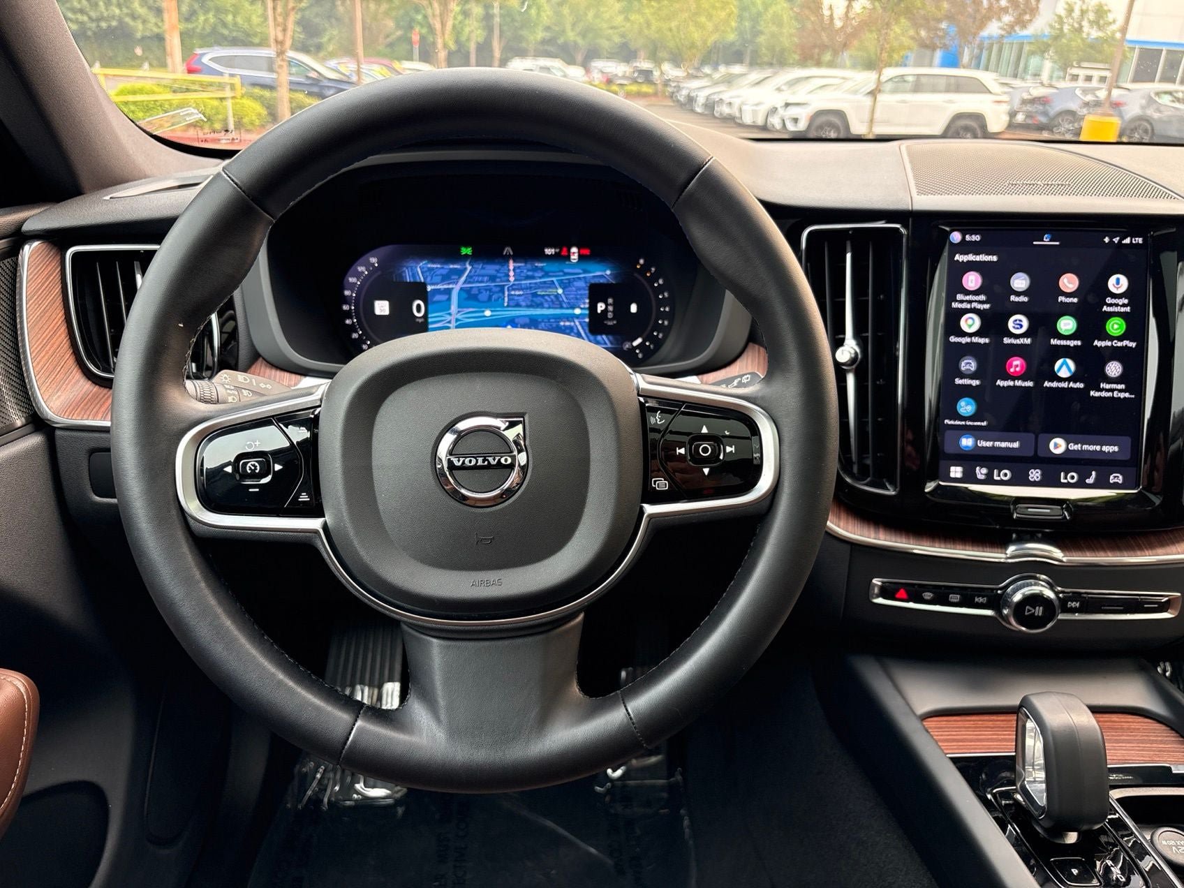 Used 2023 Volvo XC60 B5 Plus w/ Climate Package AWD/4WD image 22