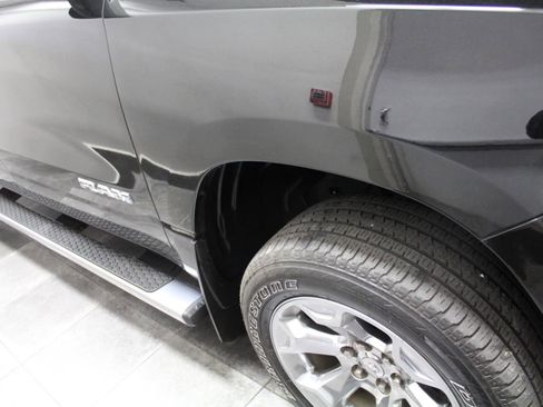 Used 2019 RAM 1500 Big Horn image 32