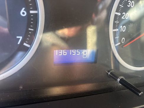 Used 2012 RAM 1500 Express image 4