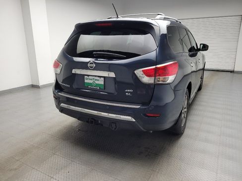 Used 2016 Nissan Pathfinder SL w/ SL Tech Package AWD/4WD image 7