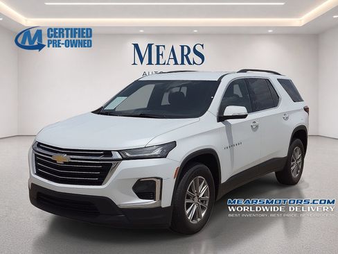 Used 2023 Chevrolet Traverse LT AWD/4WD image 1