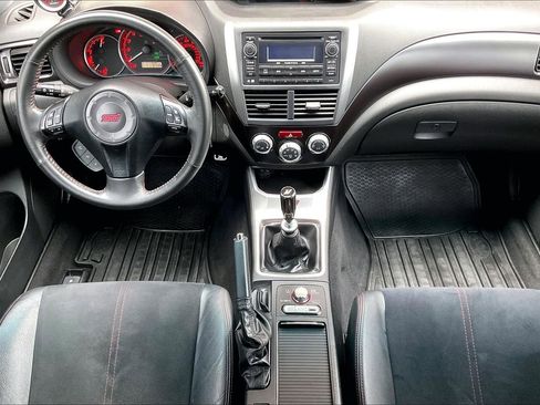Used 2011 Subaru Impreza WRX STI image 7